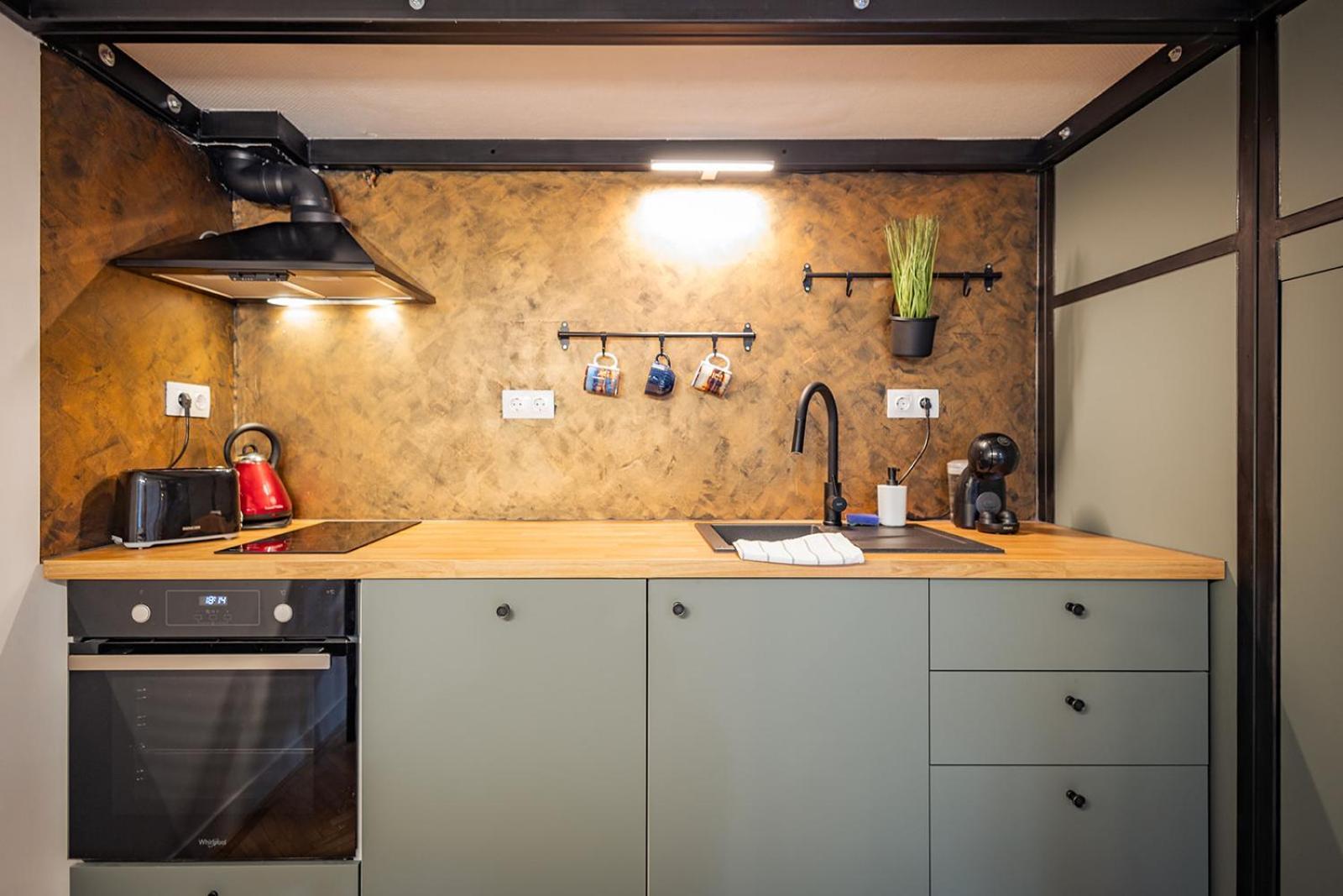 Rumbastic New - Location With Ac Apartment Budapest
