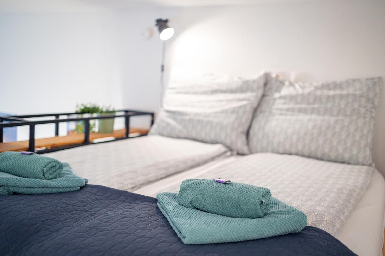 Apartment Rumbastic New - Location With Ac